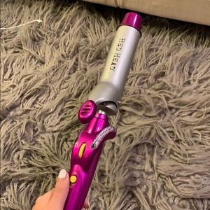 Bedhead large curler with clamp